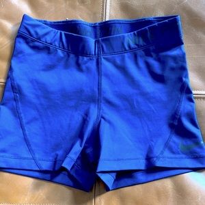Nike women’s spandex shorts - medium - navy
